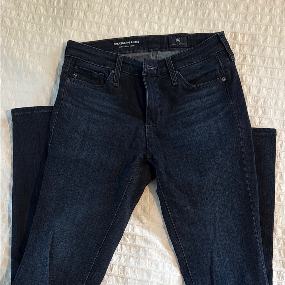 AG Adrian Goldschmied size 24 skinny jeans